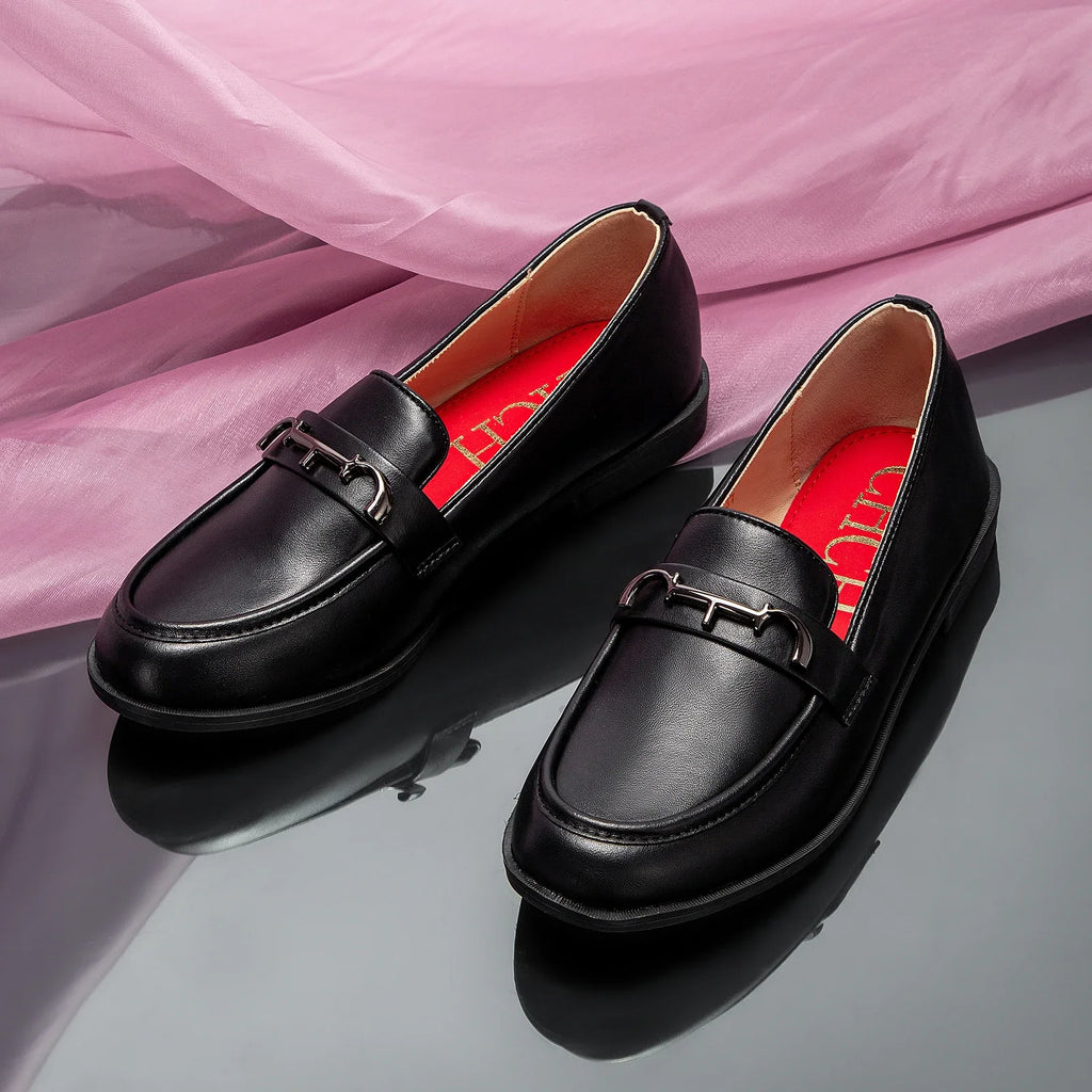 Fine Workmanship Seasonal Fashion New Women's Flat Shoes Retro Classic Pure Colour Simple Women's Leather Shoes