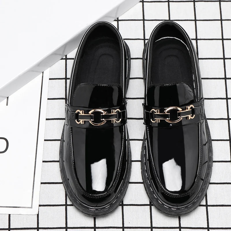 Spring and Autumn Horse Buckle Bright Men's Lok Fu Shoes Black work shoes Fashion Gentleman's Shoes Leisure Student Shoes