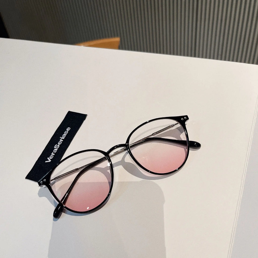 Korean Stylish Woman Sunglasses Gradient Pink Lenses Girls Decorative Glass Fashion Trendy Travelling Female Sunglass