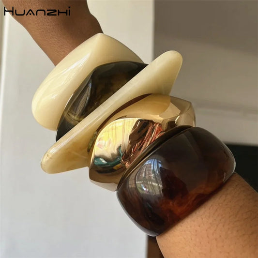 HUANZHI Vintage Resin Triangle Wide Bangle Bracelet