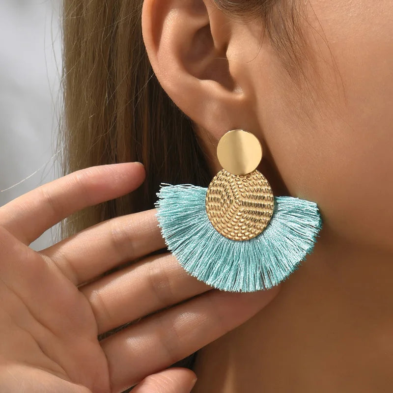 Fashion Bohemian Big Tassel Dangle White Fringe Female Earrings Drop Earrings for Women Statement Wedding Jewelry