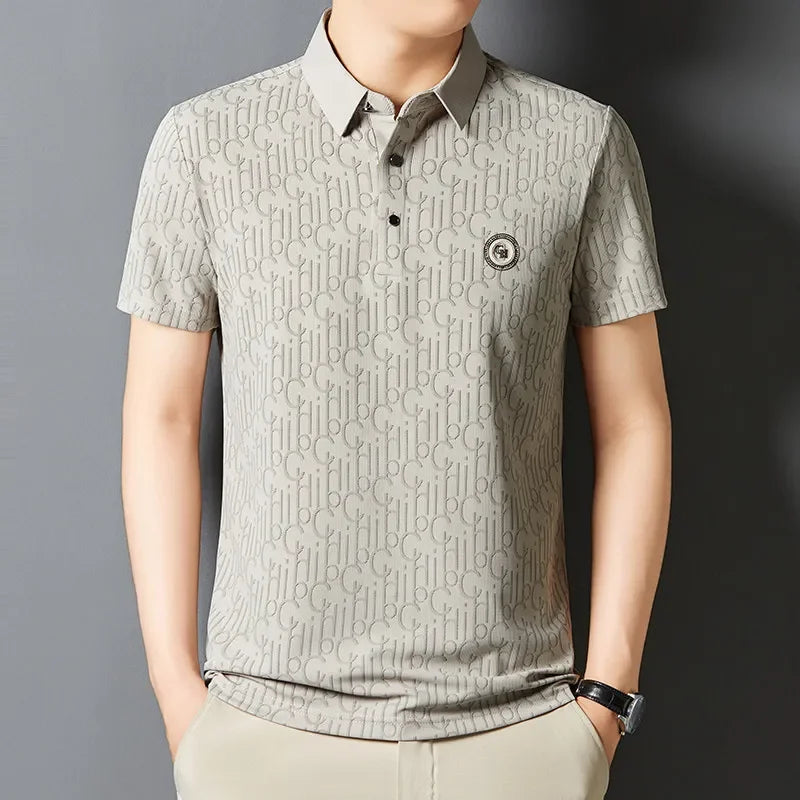 New Men's Business Casual Short Sleeved Shirt with Badge Solid Color Polo Shirt Fashionable Breathable Comfortable Versatile Top