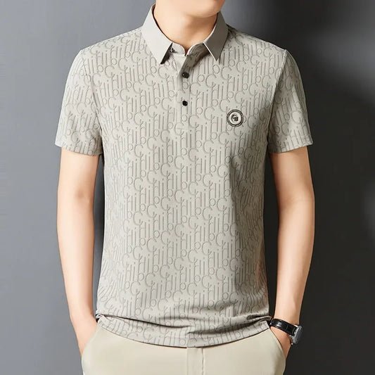 New Men's Business Casual Short Sleeved Shirt with Badge Solid Color Polo Shirt Fashionable Breathable Comfortable Versatile Top