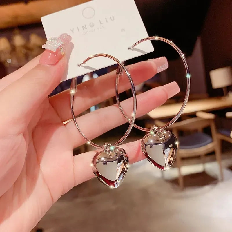 Vintage Elegant Blue Crystal Shell Pearl Conch Shape Stud Earrings for Women Fashion Simple Geometry Round Jewelry Party Gift