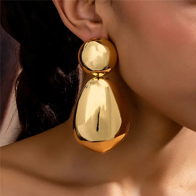 Retro Exaggerated Geometric Round Earrings for Women