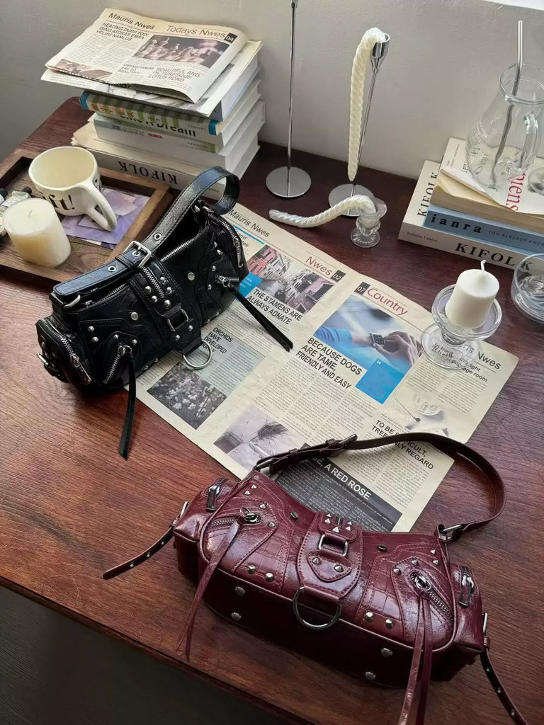 Women's Y2k Studded PU Leather Shoulder Purse Gothic Punk Vintage Rivet Handbag Black Bag with Spikes Luxury Underarm Bags
