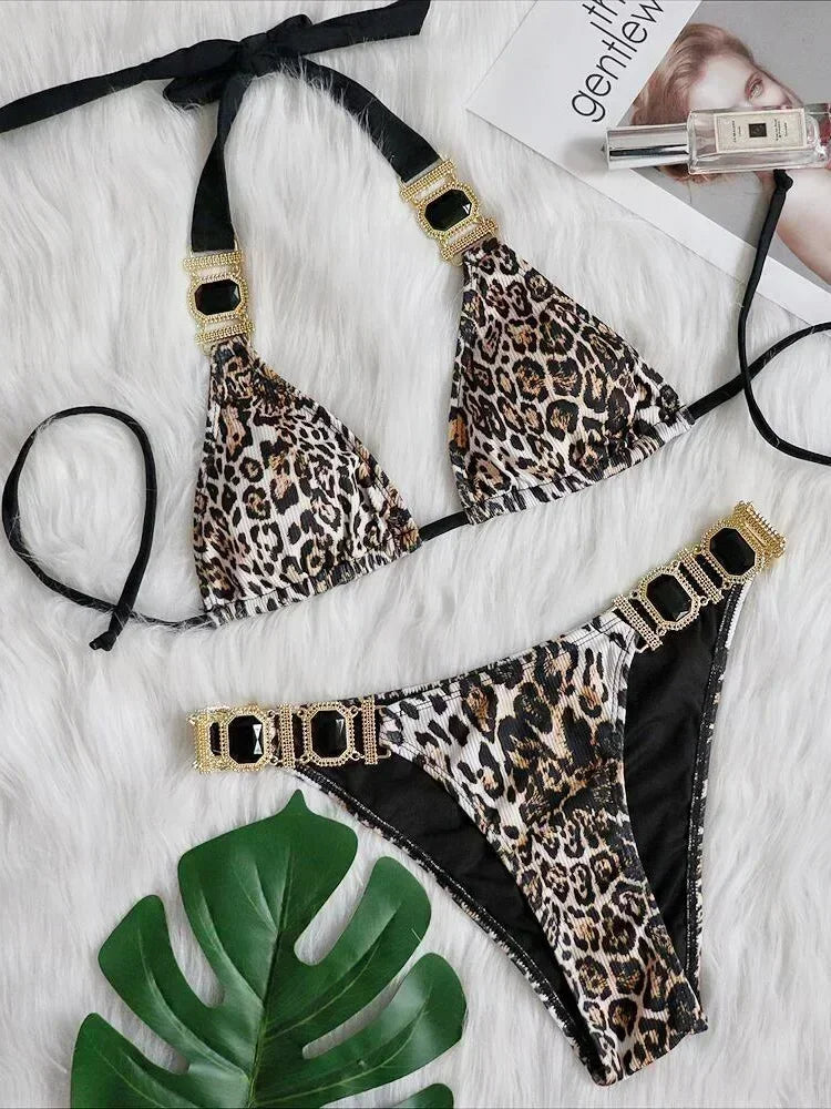 Women’s 2026 Rhinestone Diamond Bikini – Halter Chain Two‑Piece Swimsuit, Sexy Shiny Brazilian Swimwear
