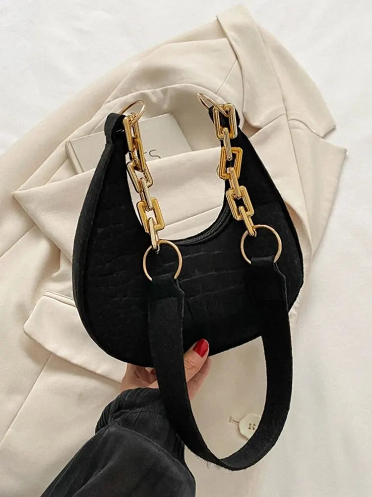 2023 New Fashion Chain Personality Trend Single Armpit Hundred With Crescent Moon Bag For Women