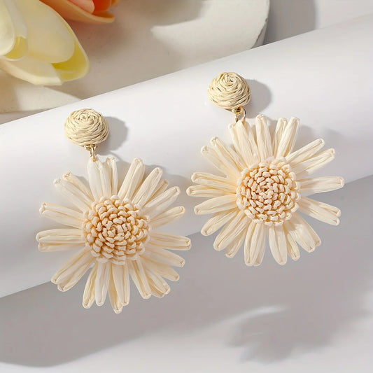 Bohemian Raffia Sunflower Droop Earrings — Hand‑Woven Beach Style