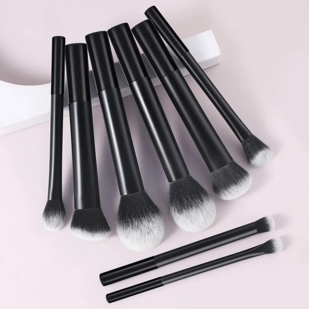 8pcs Pro Makeup Brush Set – Soft Premium Synthetic Hair, Cruelty‑Free & Easy‑Clean Beauty Essentials