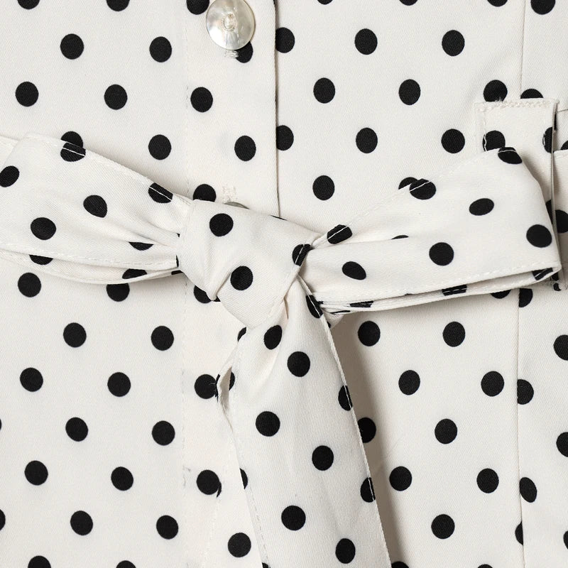 Elegant Polka‑Dot Jacket & Capri Pants Set