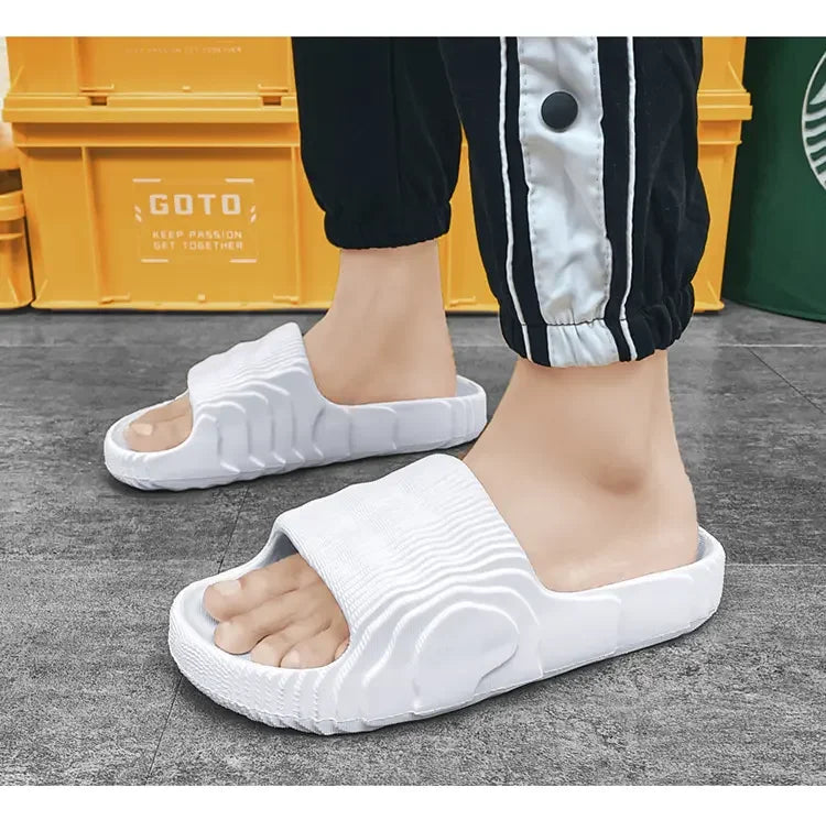 Unisex Summer EVA Platform Slippers — Soft‑Sole Open‑Toe Beach Slides for Women & Men (Sizes 29–46)