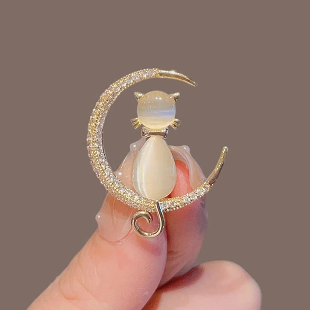 Sweet Flower Shape Lapel Pin Inlaid Shiny Rhinestones Brooches All-match Versatile Corsage Accessories
