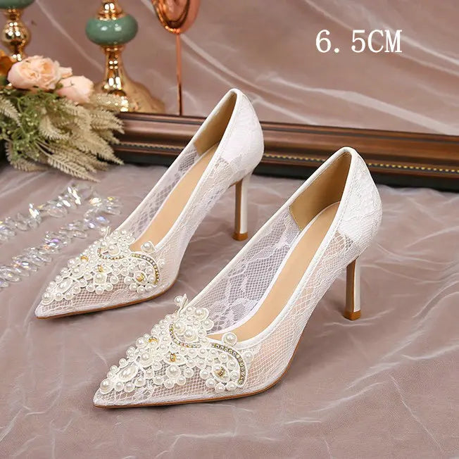 2025 White Wedding Shoes Bridesmaid Shoes Women's Lace Shoes Fashion High Heels Pearl Pumps
