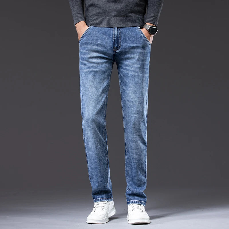 Stretch Regular‑Fit Jeans