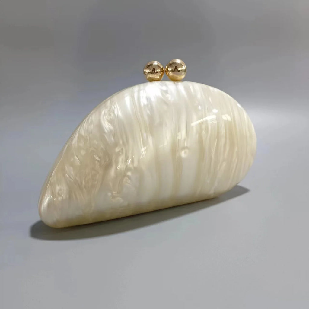 2024 New Hot Sale Acrylic Shell Shape Clutch Bag Women Designer Evening Party Cute Pearl Egg Purse Blue Handbag Wholesale