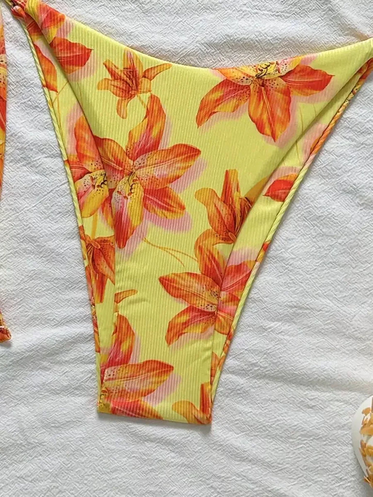 Floral Print Tie Side Bikini Set Women Sexy Trendy Cute Yet Sultry Premium Two Piece Swimsuit for Beach Hot Spring Vacation