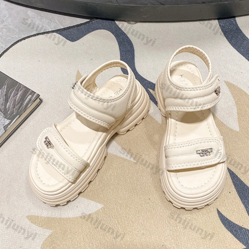 Women's Sports Sandals 2025 Summer New Fashion Flat Casual Sandals Thick-soled Non-slip Female Outdoor Casual Beach Slippers