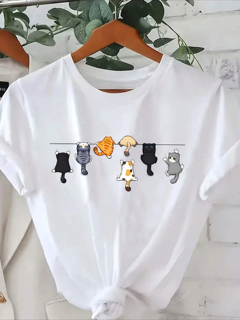 Women’s Oversized Cat Print T‑Shirt – Cute Round Neck Short Sleeve Casual White Tee for Daily Wear
