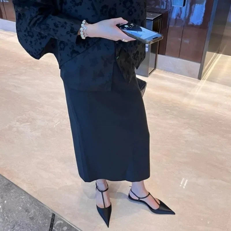 Chic Low‑Heel Pointed‑Toe Pumps