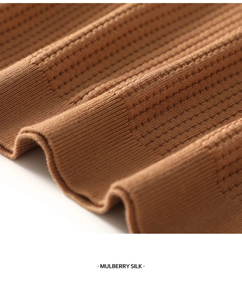 🧵 Summer Men’s Mulberry‑Silk Polo