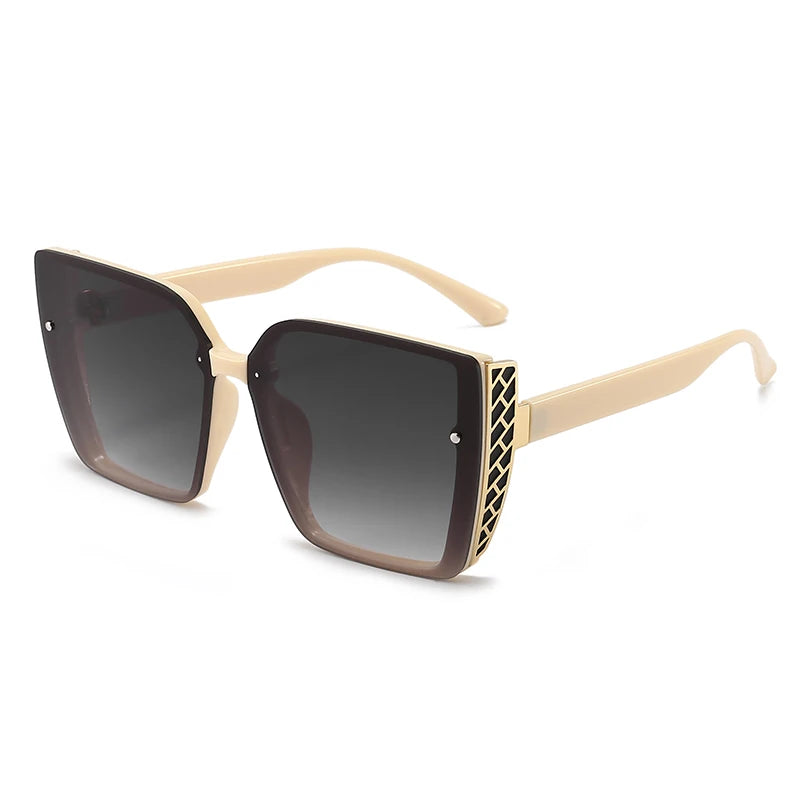 Trendy Large Frame Fashionable Sunglasses For Women High-end Ultraviolet Sun Protection Driving Sunglasses 1033