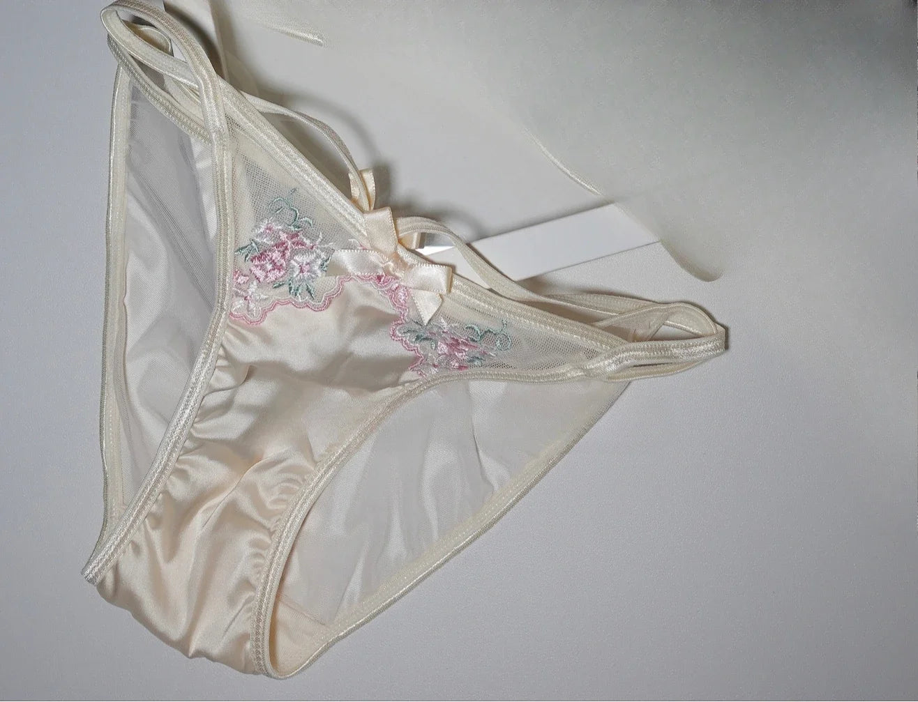 Light Luxury Silk Lace Underwear