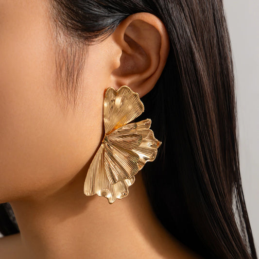 Ingemark Exaggerated Maple Leaf Stud Earrings Trend 2025 for Women Punk Geometric Piercing Earrings Grunge Jewelry Steampunk New