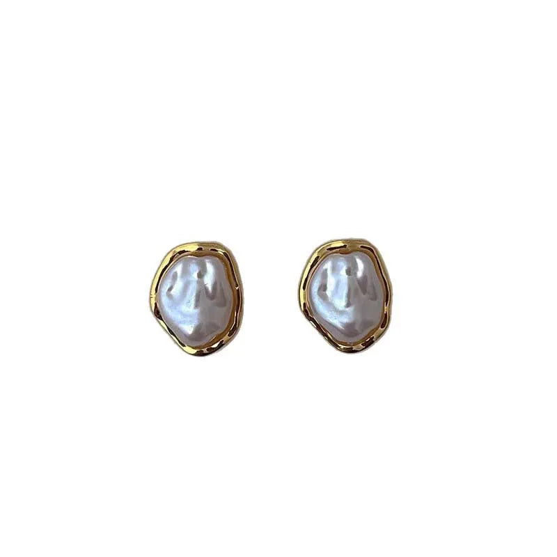 Geometric Irregular Round Metal Pearl Earrings for Women 2025 Minimalist Style Personality Earrings Trendy Jewelry Gift