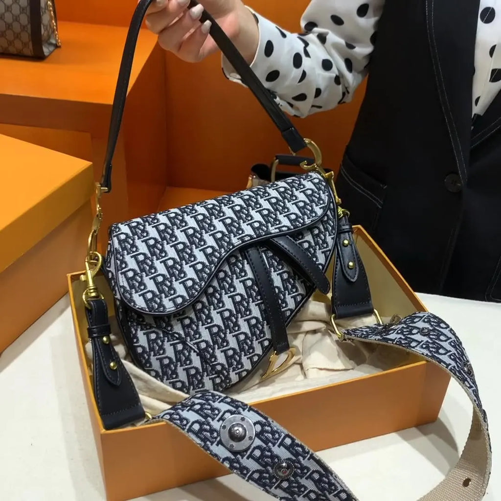 Ladies Fashion Handbag Girls Premium Temperament Underarm Bag Comfortable Wide Shoulder Strap Shoulder Crossbody Women's Bag
