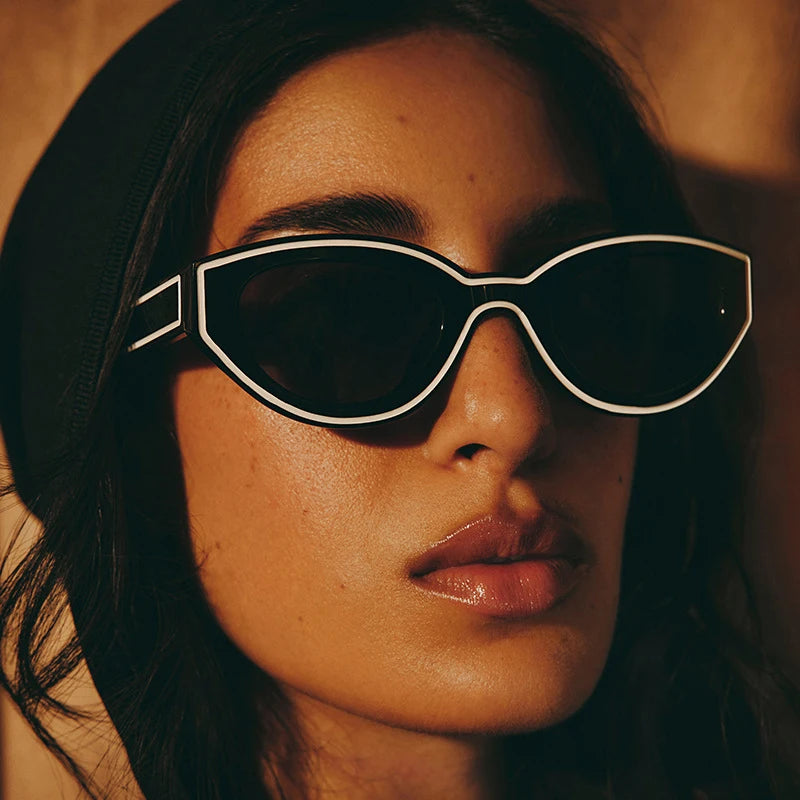 Trendy Design Cat Eye Sunglasses Women New Fashion Party Hip-Hop Decorated Sunglasses For Men Popular Brand Design Eyewear