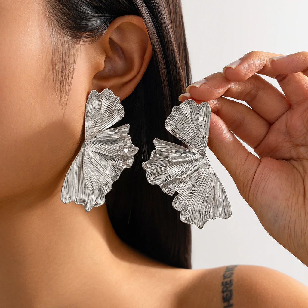 Ingemark Exaggerated Maple Leaf Stud Earrings Trend 2025 for Women Punk Geometric Piercing Earrings Grunge Jewelry Steampunk New