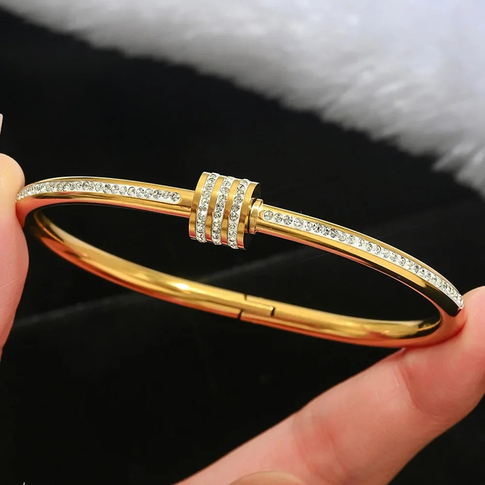 Waterproof Stainless Steel Bangle Lucky Clover Women's Gold Plated Bracelets with Flowers Design Luxury Jewelry Gift
