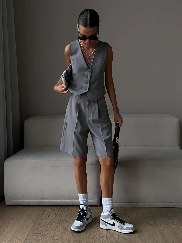 Wolfeel Women’s Summer Chic Vest & Shorts Suit