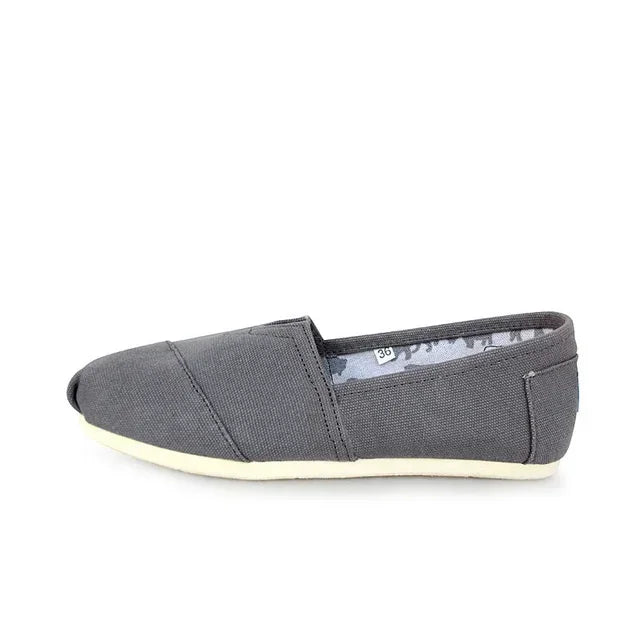 Men and Women Solid Color Shoes Large Size 35-45 Breathable Flat Canvas Flat Shoes Solid Color Soft Leather Linen Shoes
