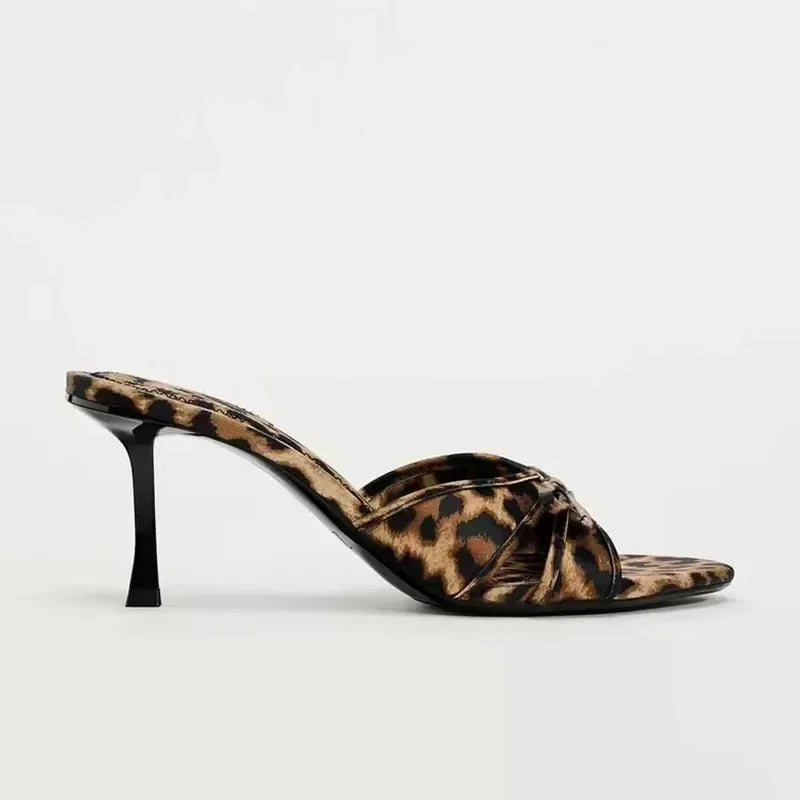Women’s Haute Couture Fine‑Strap Cat‑Heel Clip‑Toe Sandals — French Style Summer Beach Slippers