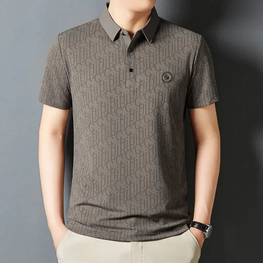 New Men's Business Casual Short Sleeved Shirt with Badge Solid Color Polo Shirt Fashionable Breathable Comfortable Versatile Top