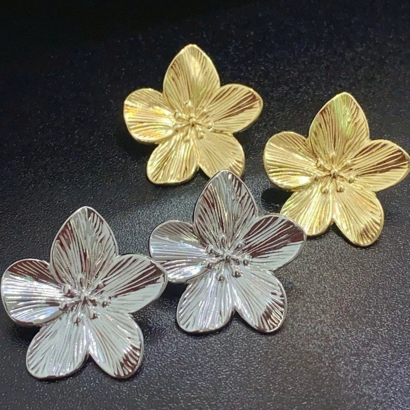 Popular Women's Fashion Earrings Flower Alloy Retro Style Women's Party Accessories Gifts