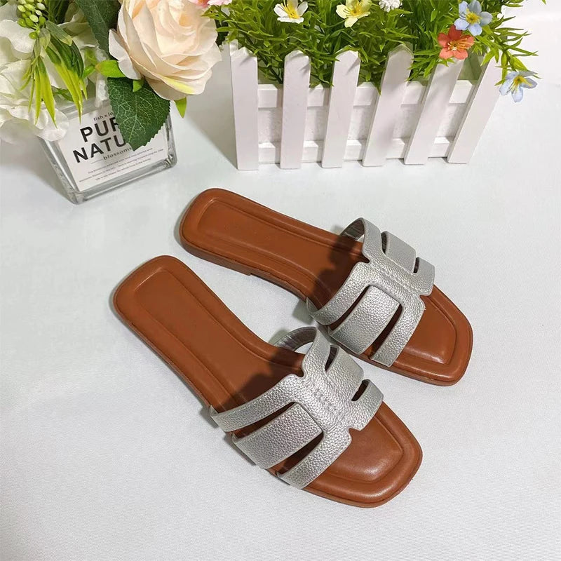 Women’s French Square Toe Slides — Multicolor H‑Slippers Summer Beach Sandals High‑Quality Designer Style