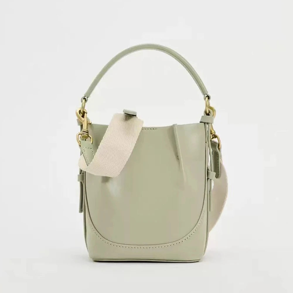 Fashion Wide Strap Bucket Bag High Quality Shoulder Bag Small Purses and Handbags Designer Bags for Women 2024 Crossbody Bags