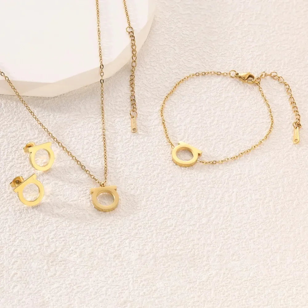 Titanium Steel Minimalist D-Shaped Necklace Bracelet Earrings Set, Plated Women's Collarbone Chain, Personalized Trendy Style