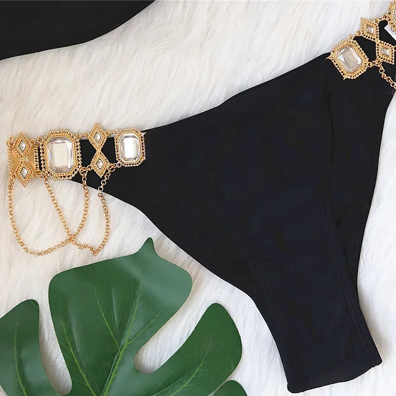 Women’s 2026 Rhinestone Diamond Bikini – Halter Chain Two‑Piece Swimsuit, Sexy Shiny Brazilian Swimwear