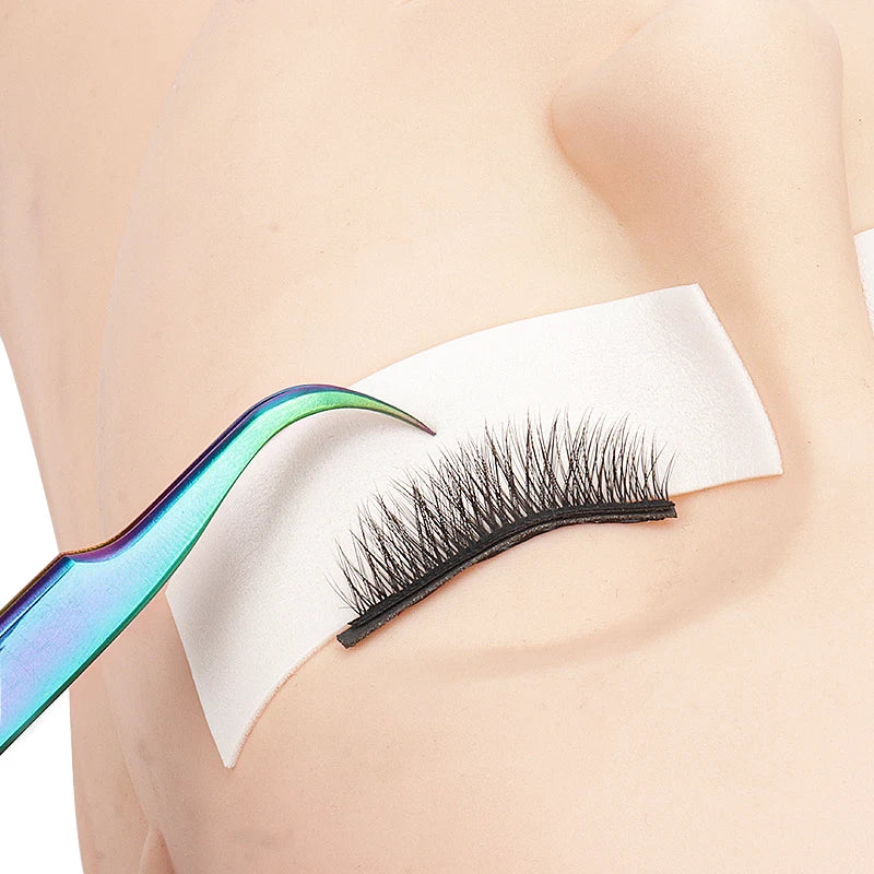 110pcs/Roll Under‑Eye Tapes & Gel Pads – Foam Eyelash Extension Eyepads for Professional Lash Application