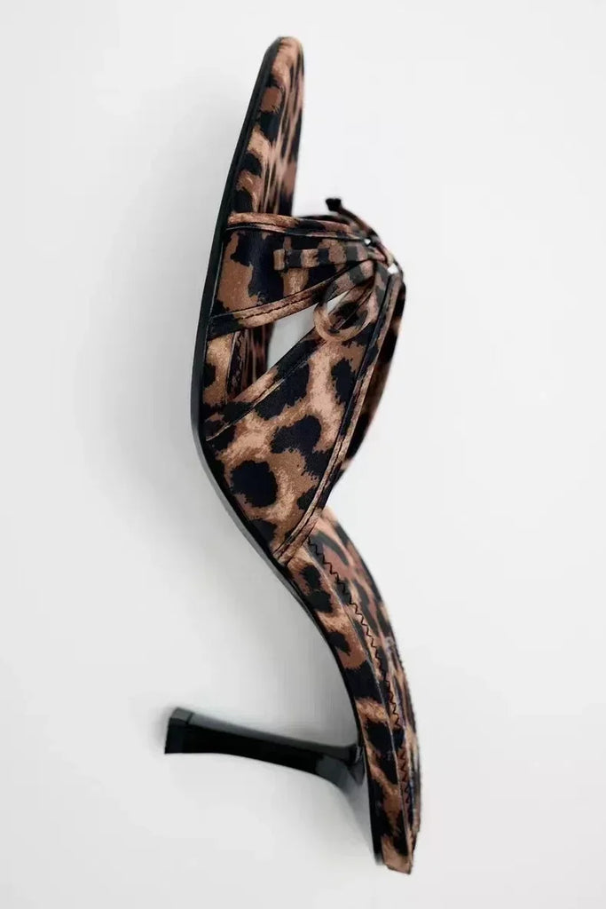 Women’s Haute Couture Fine‑Strap Cat‑Heel Clip‑Toe Sandals — French Style Summer Beach Slippers