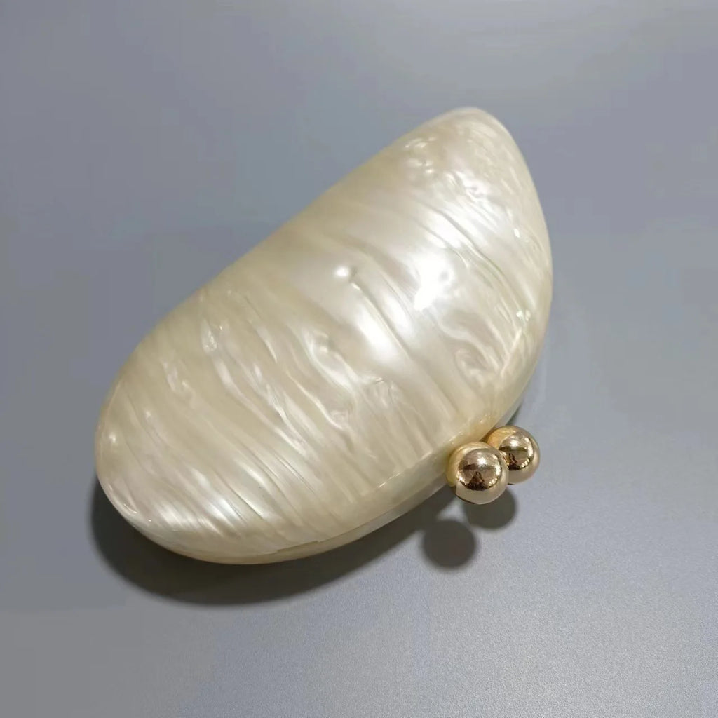 2024 New Hot Sale Acrylic Shell Shape Clutch Bag Women Designer Evening Party Cute Pearl Egg Purse Blue Handbag Wholesale
