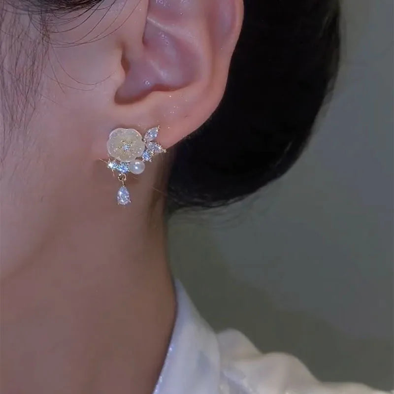 2023 New Fashion Trend Unique Design Elegant Delicate Geometric Round Earrings For Women Jewelry Wedding Party Premium Gifts
