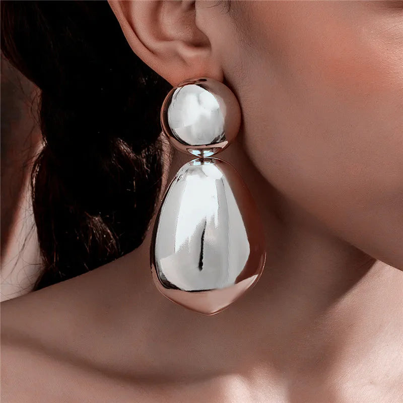 Retro Exaggerated Geometric Round Earrings for Women