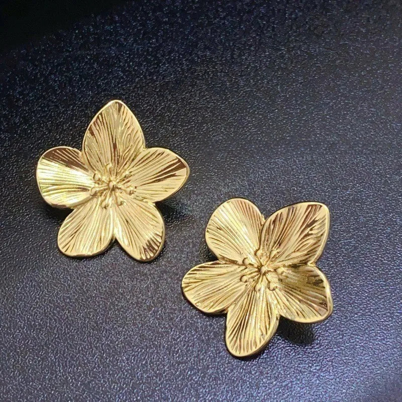 Popular Women's Fashion Earrings Flower Alloy Retro Style Women's Party Accessories Gifts
