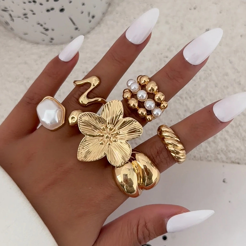 Ingemark 6‑Piece Boho Pearl & Metal Ring Set