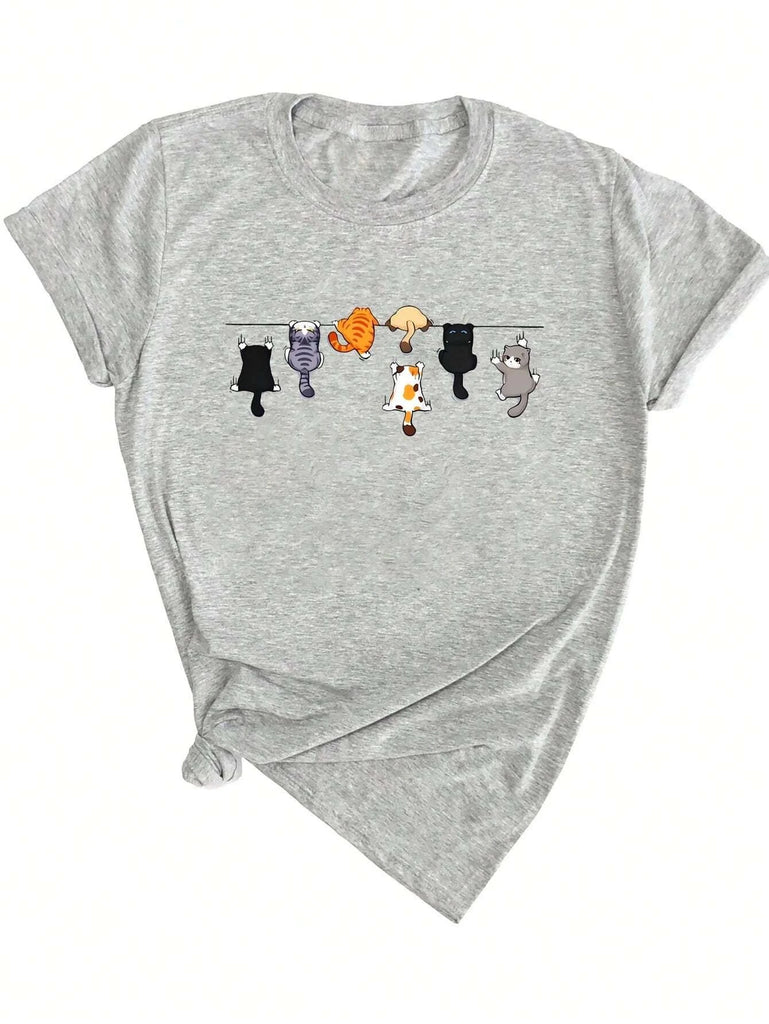 Women’s Oversized Cat Print T‑Shirt – Cute Round Neck Short Sleeve Casual White Tee for Daily Wear